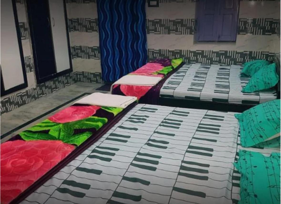 Bhagat Ji Guest House Ayodhya Kültér fotó